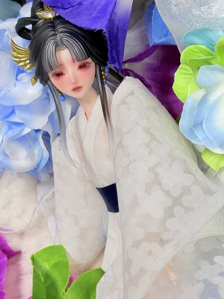ドール用・着物(浴衣)/白柄※22cm