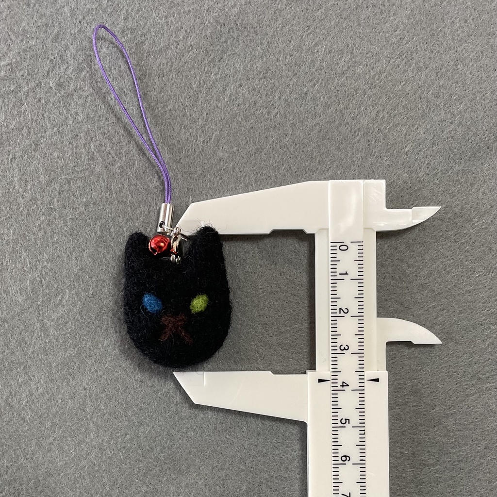 ネコねこストラップ(黒オッドアイ)