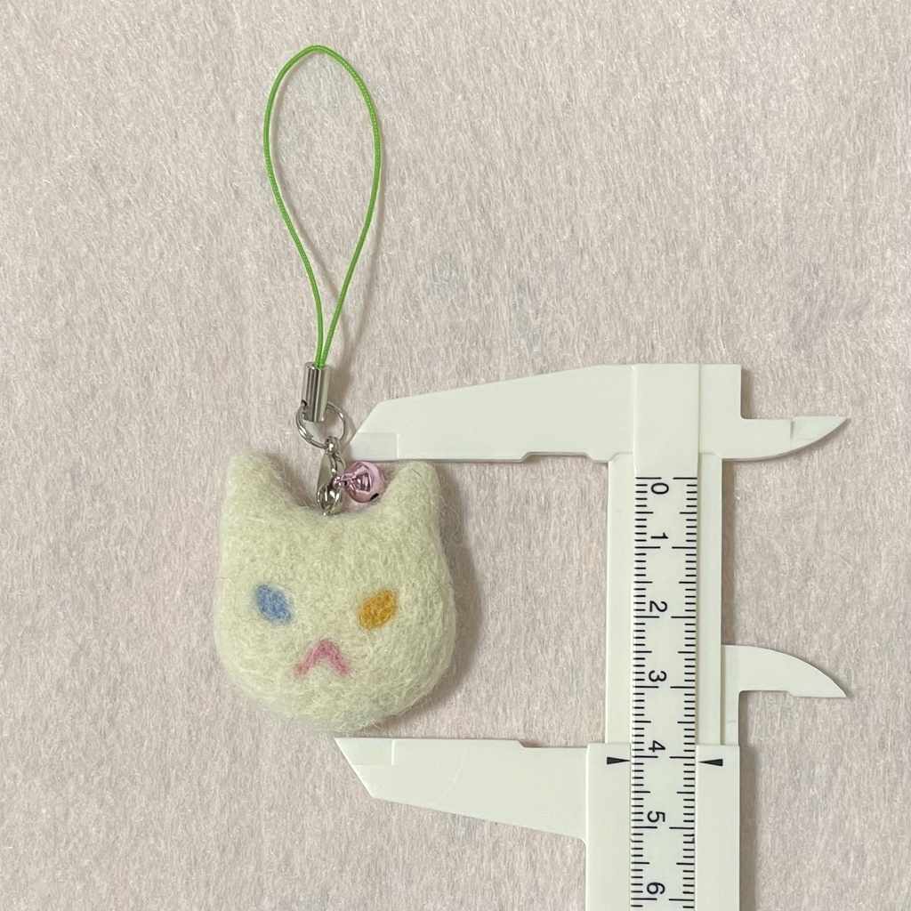 ネコねこストラップ(オフホワイト・オッドアイ)