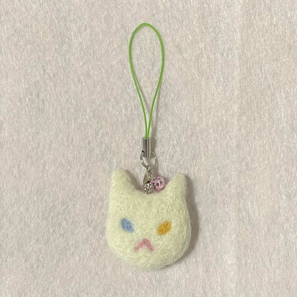 ネコねこストラップ（オフホワイト・オッドアイ）