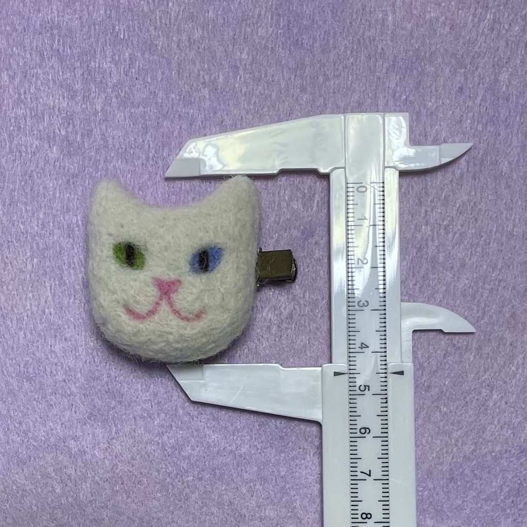 ネコねこクリップ(オフホワイト・オッドアイ)