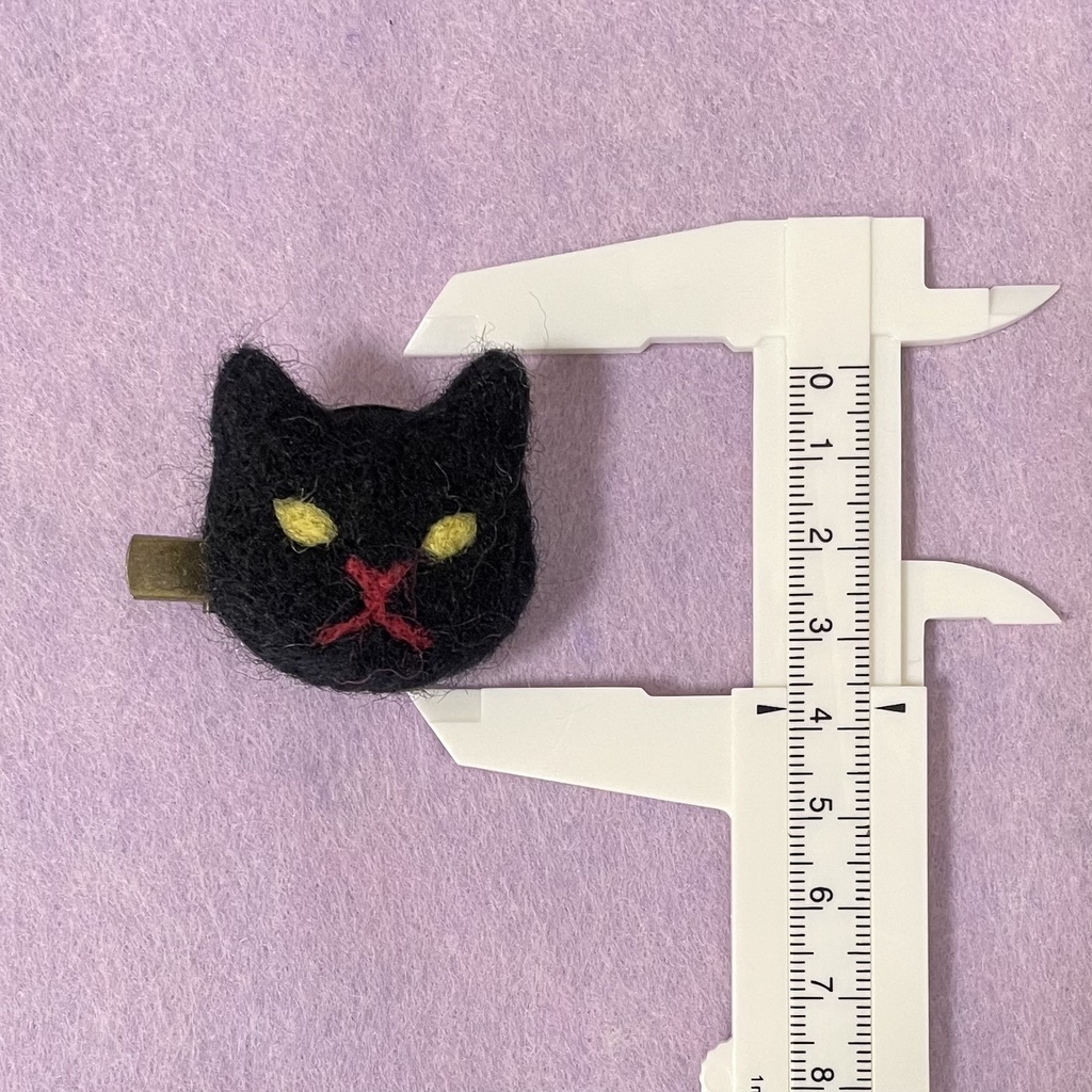 ネコねこピンズ&クリップ(黒イエローアイ)