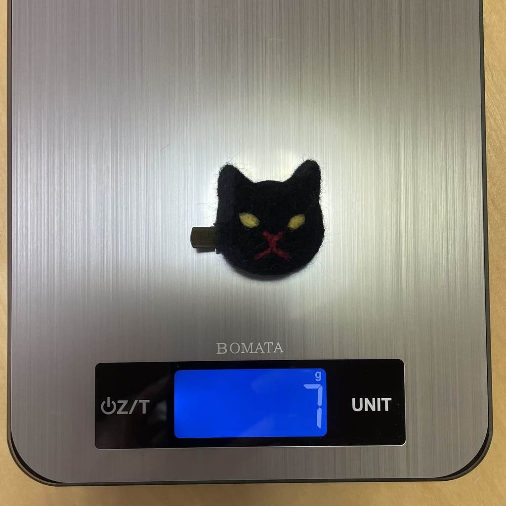 ネコねこピンズ&クリップ(黒イエローアイ)