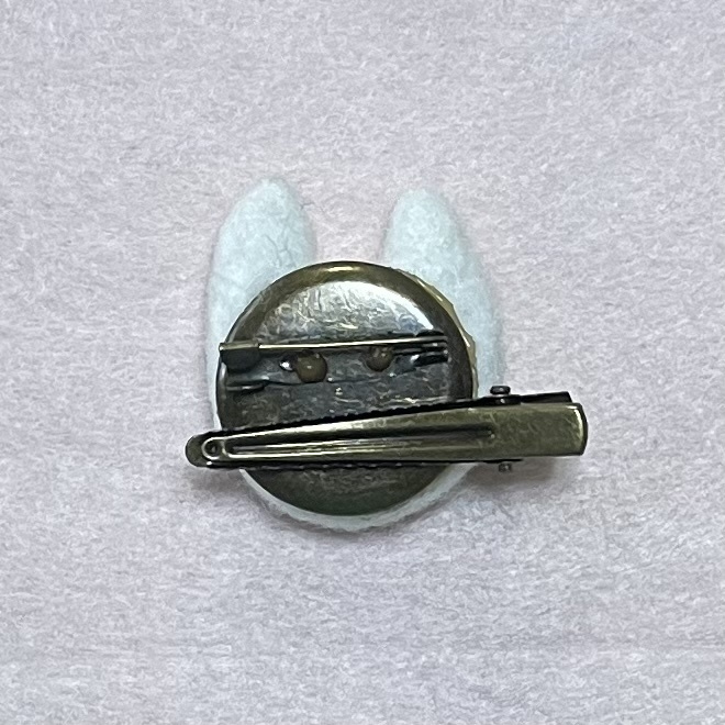 兎猫神ピンズ&クリップ(オッドアイ)