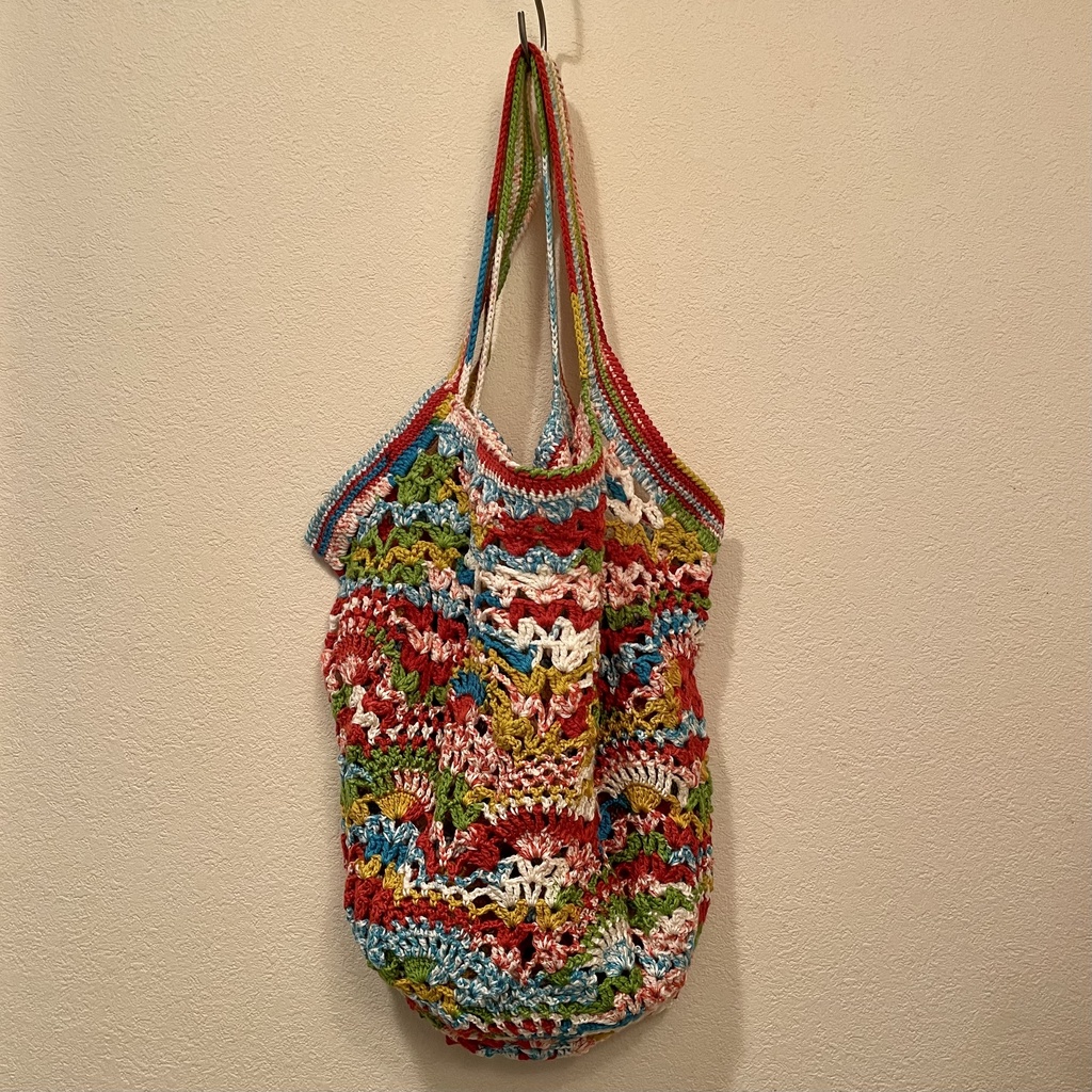 【 Lieer 】パイナップル模様Bag (ビビット)