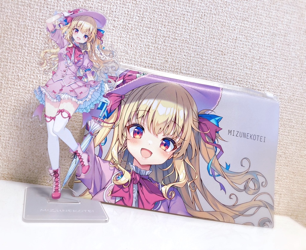 【東京】アクリルスタンド+ポーチ