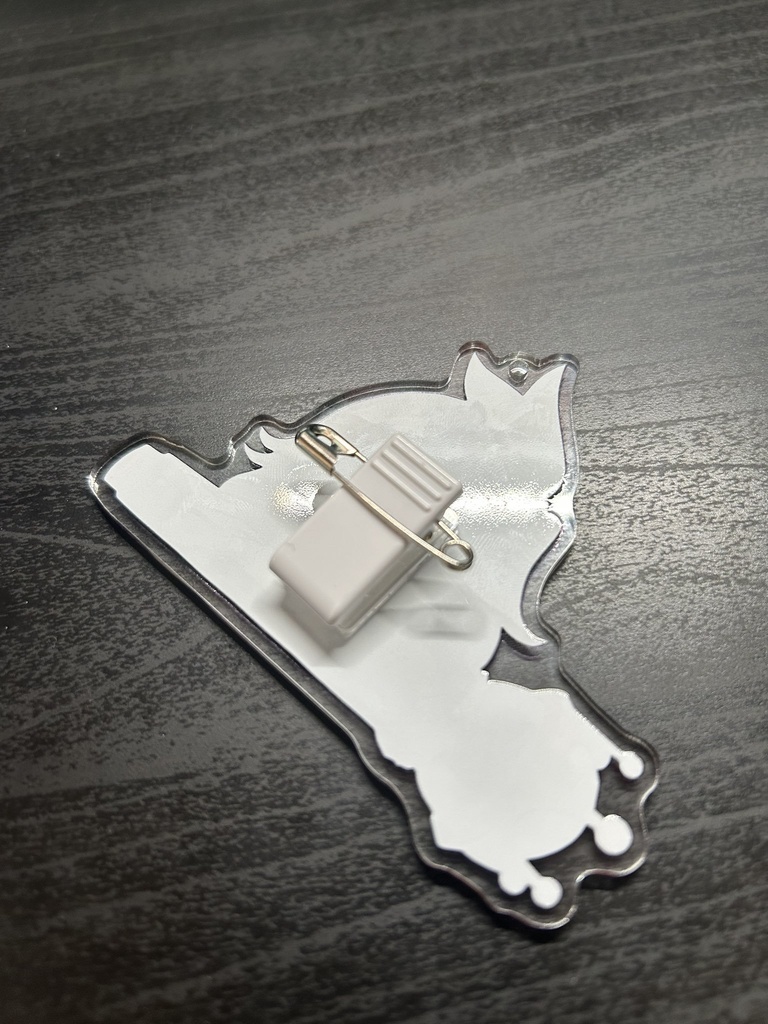 【非公式】マイクアクリルバッジ【響咲リオナ】