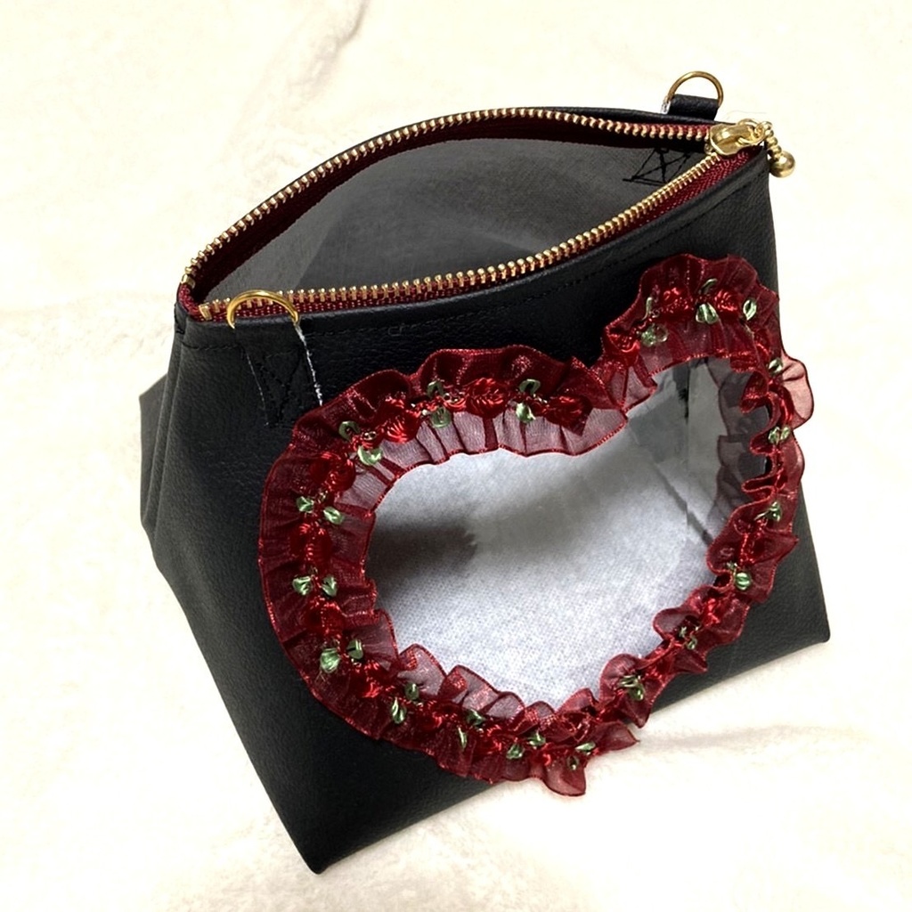 ハートもちマスポーチ♡ブラック