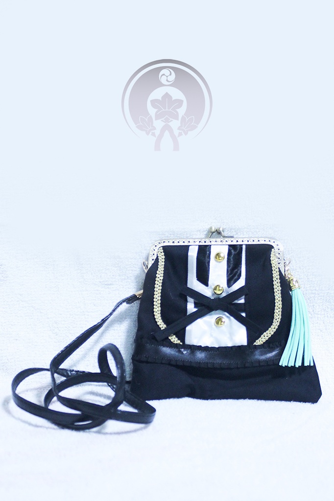 膝丸イメージがま口ポーチ