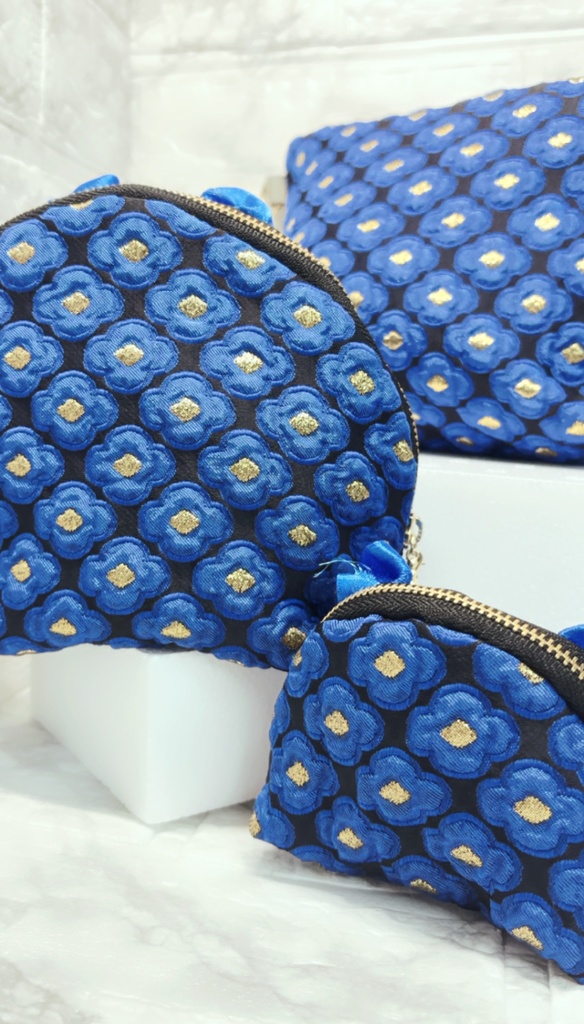 伯仲フリルポーチ