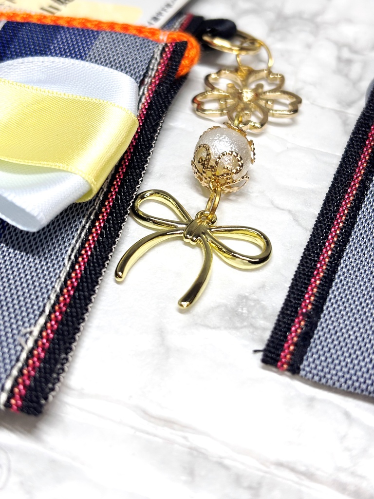 伯仲イメージ畳縁カードケース