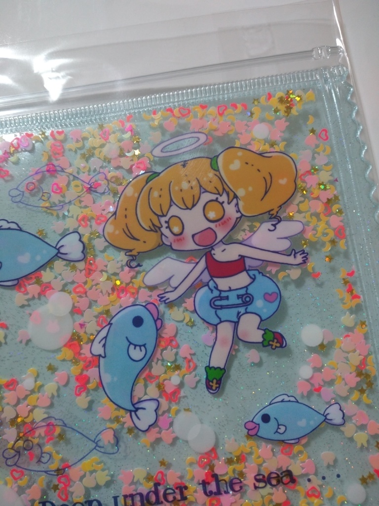 ポエット*グリッターポーチ【ラスト1点B品】