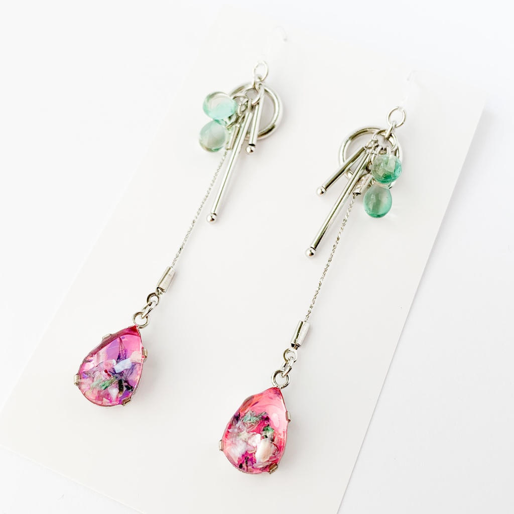 翠花ひとつ消ゆイメージピアス・イヤリング【ブラスタ二次創作】