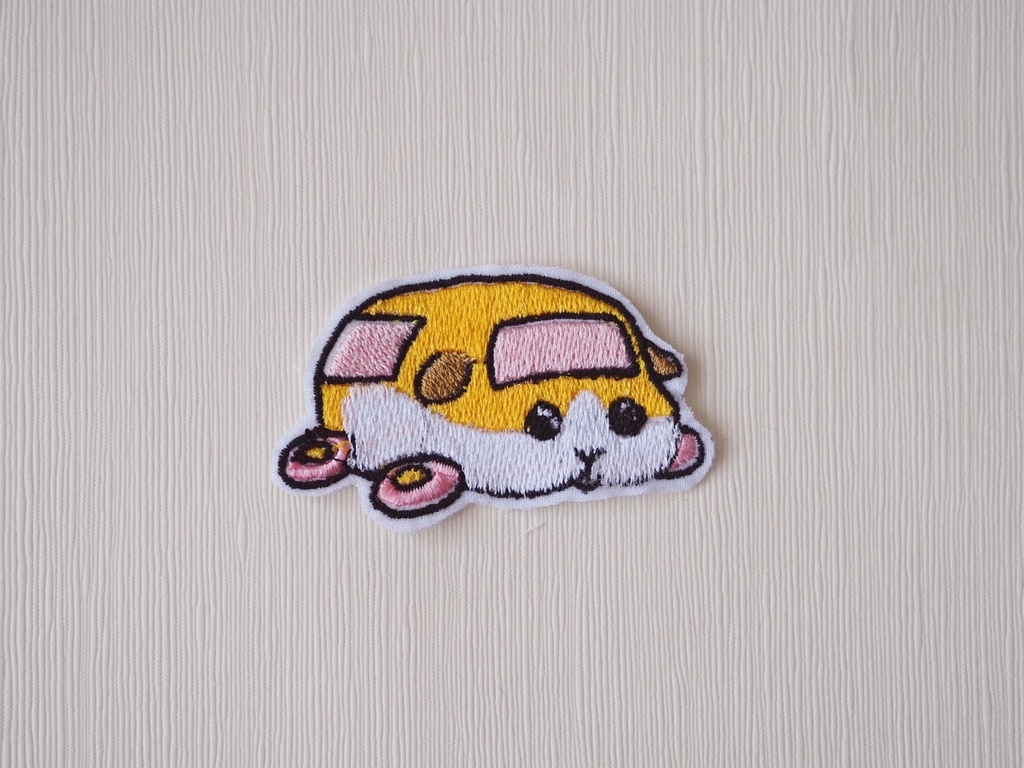 PUI PUI モルカー シロモ 刺繍 ワッペン バッジ