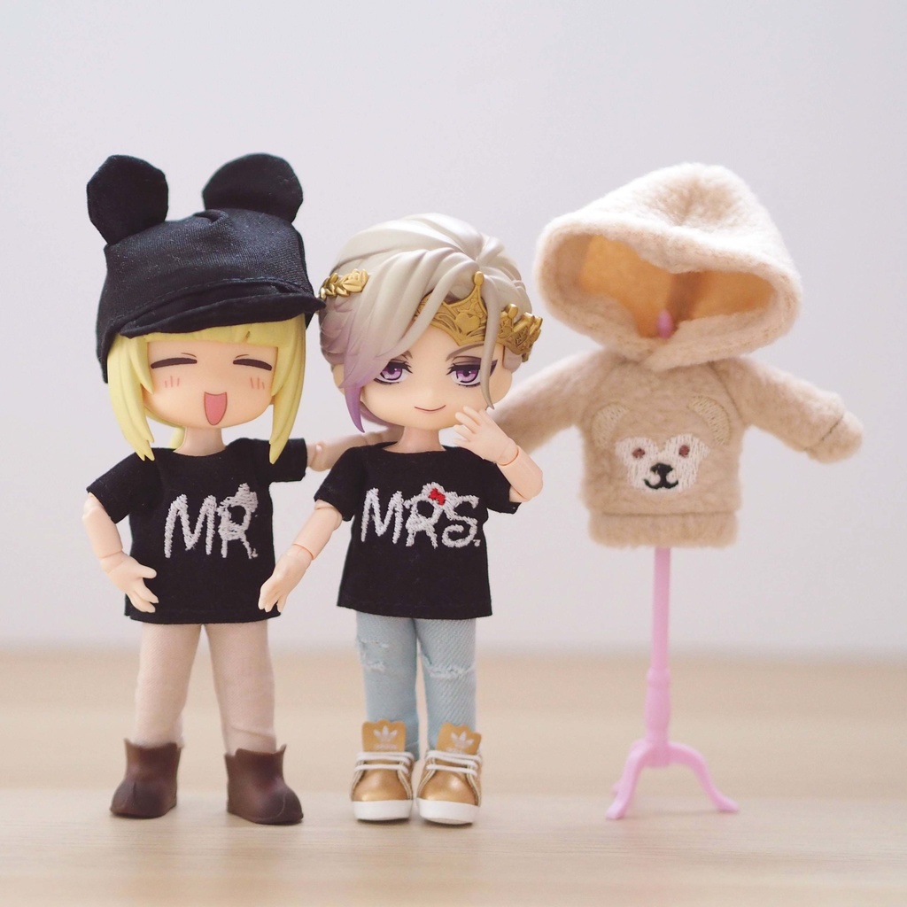 刺繍パーカー 刺繍Tシャツ ねんどろいどどーる オビツ11