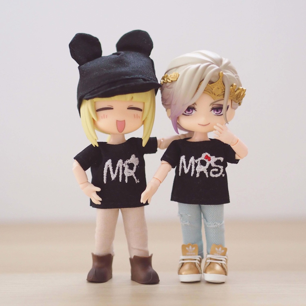 刺繍パーカー 刺繍Tシャツ ねんどろいどどーる オビツ11