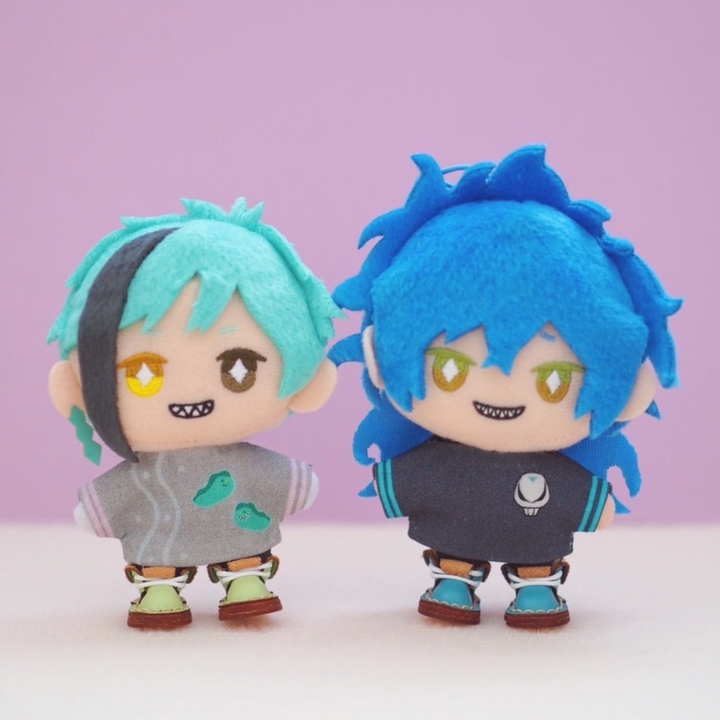 10cmぬい twst Tシャツ