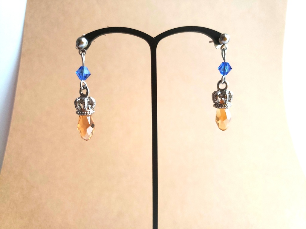 *降谷零(安室透)イメージアクセサリー/クラウンチャームピアス*