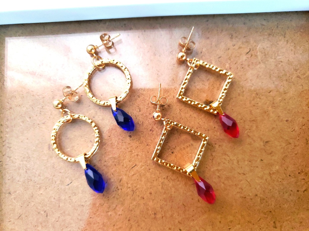 *赤井秀一 イメージアクセサリー/スクエアチャームピアス*