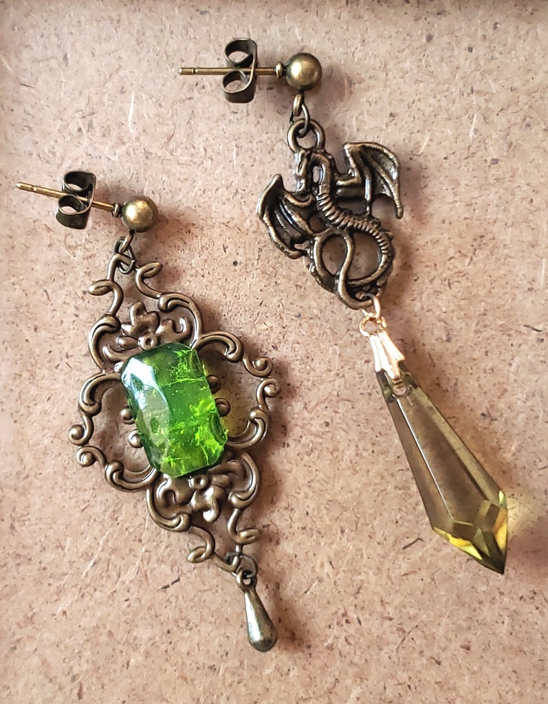 ＊twst マレウス・ドラゴニア イメージアクセサリー＊