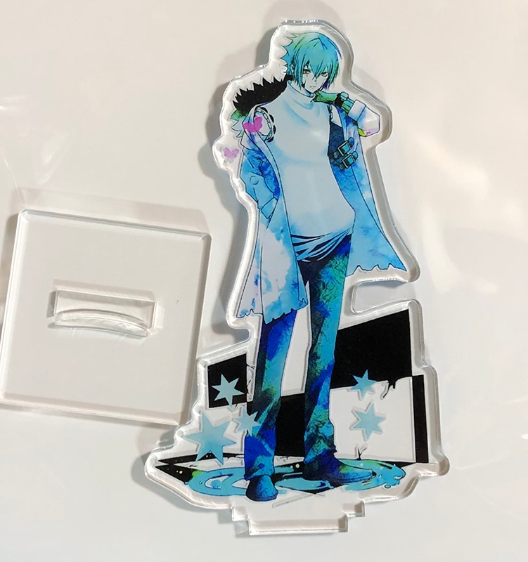 アクリルフィギュア