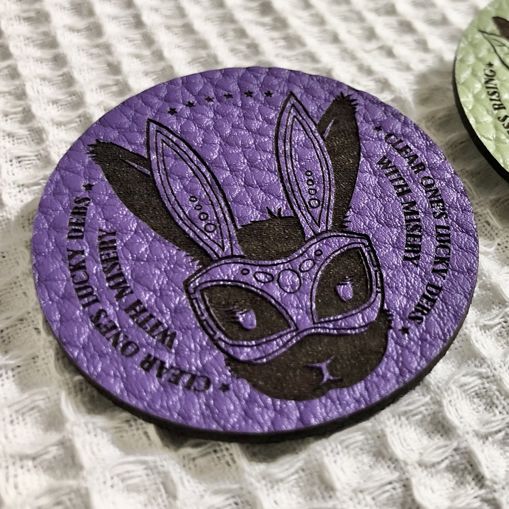 イースター年中レザーバッジ