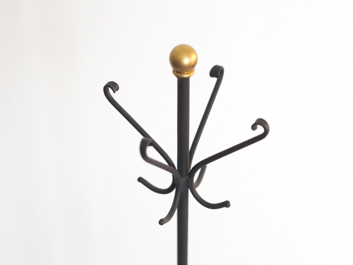 ポールハンガー