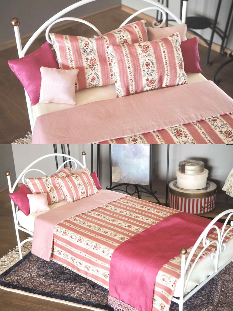 ベッドカバーー中・大ー