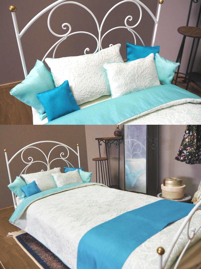 ベッドカバーー中・大ー