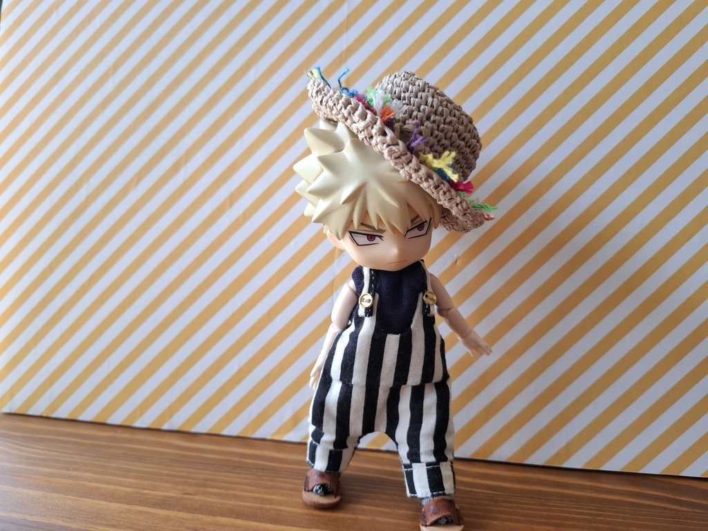 オーバー・ザ・レイン帽