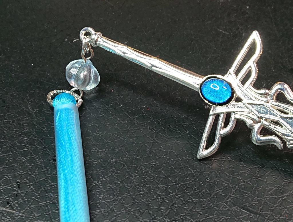 パッと見無敵のカタナ