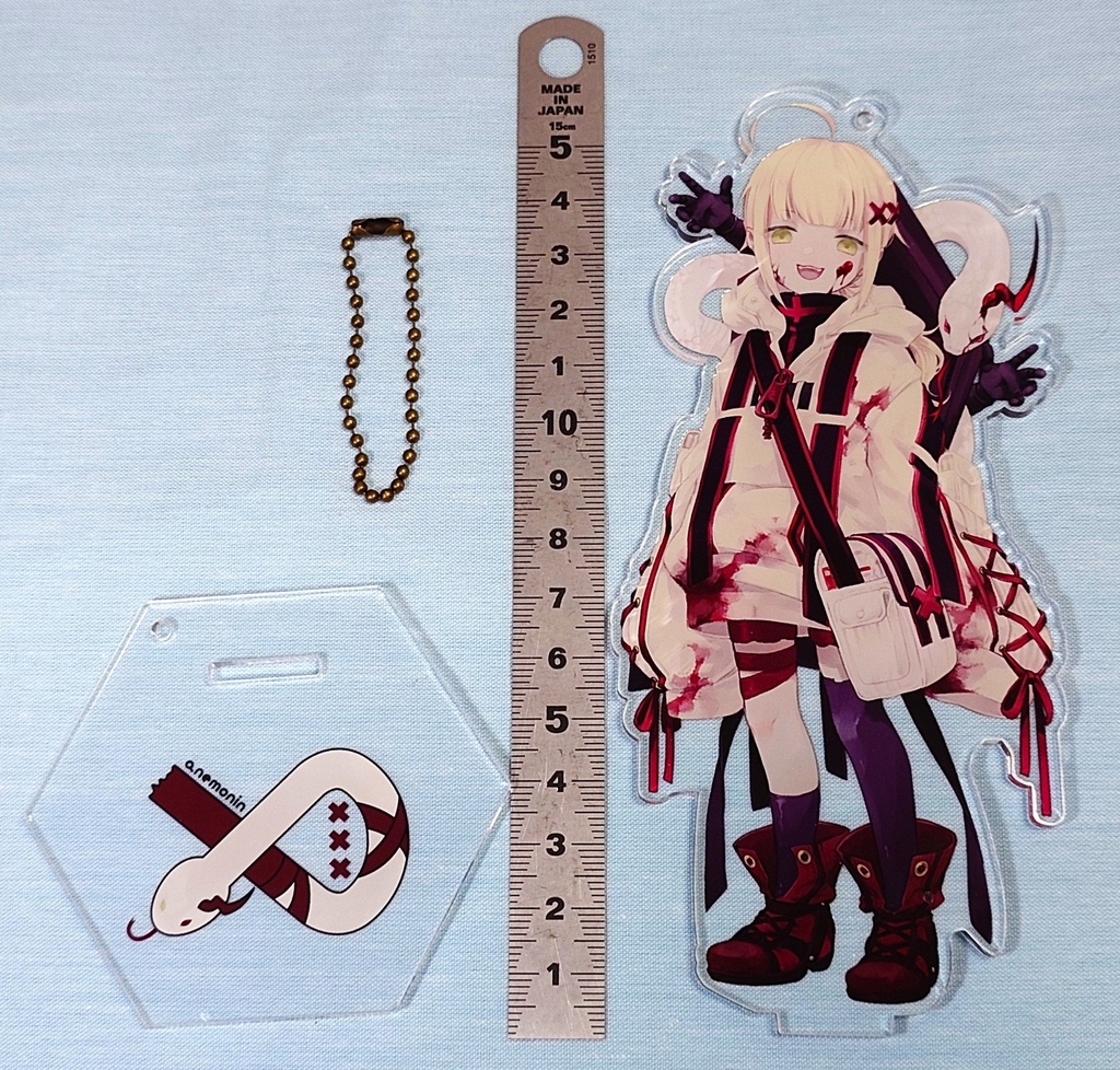 ビッグアクリルスタンド