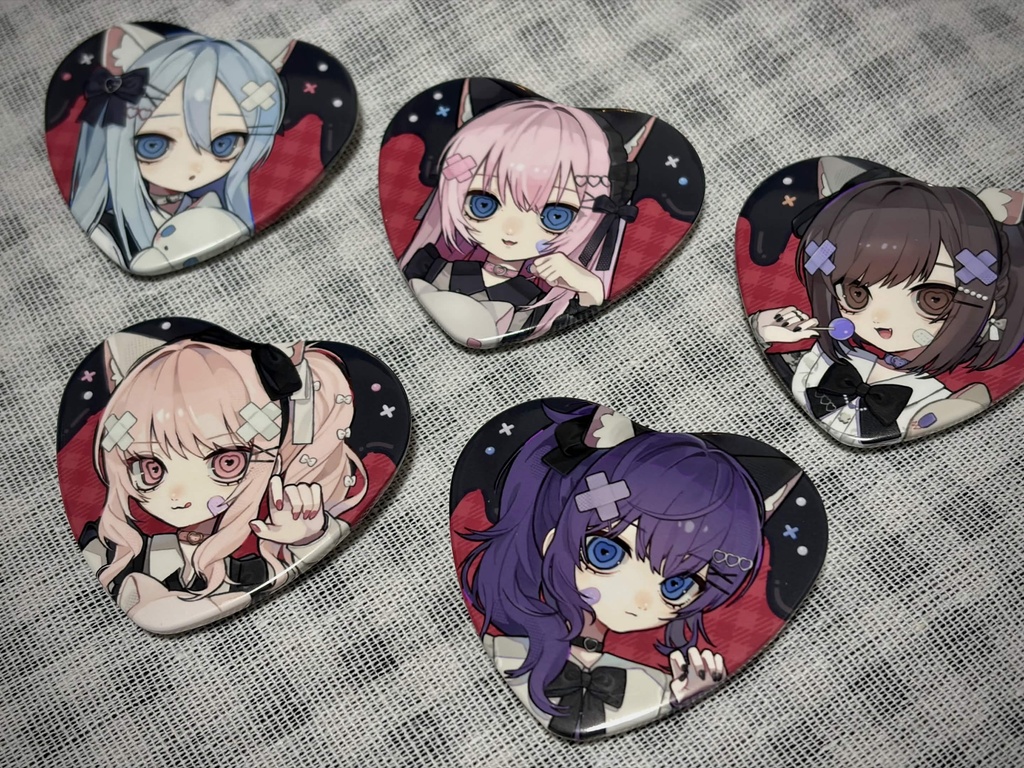 【受注販売】ニーゴ&巡音ルカ ハート型缶バッジ