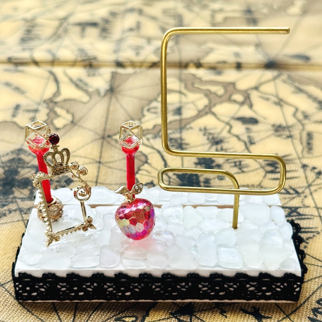 腕時計スタンド『タルト・タタン』