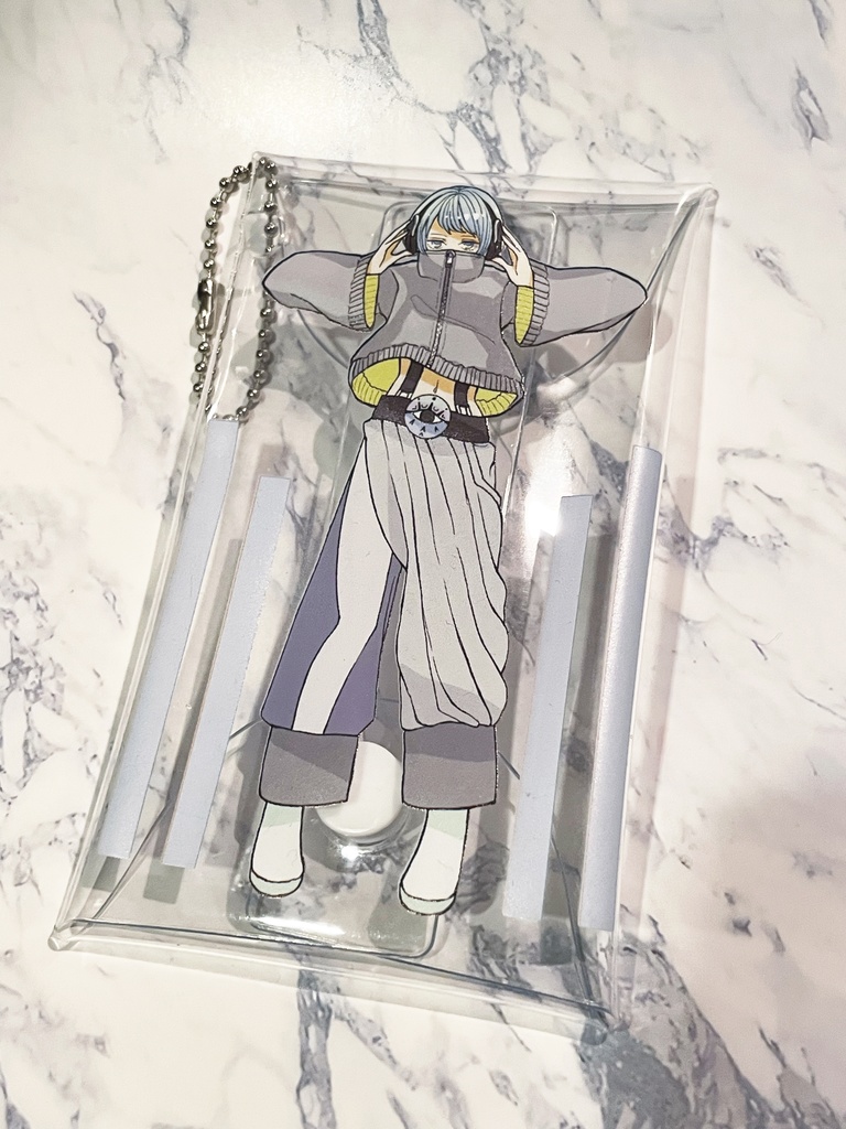 【値下げしました🌟】クリアポーチS　柄D