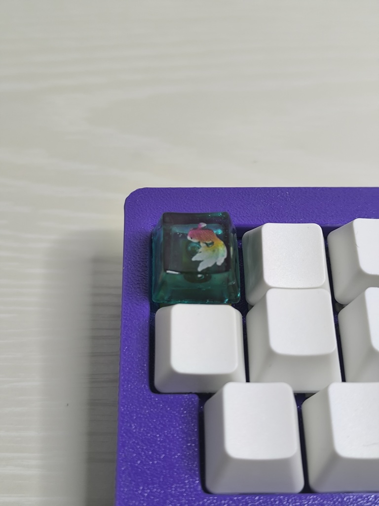 寂しい熱帯魚じゃなく金魚~涼風キーキャップ~