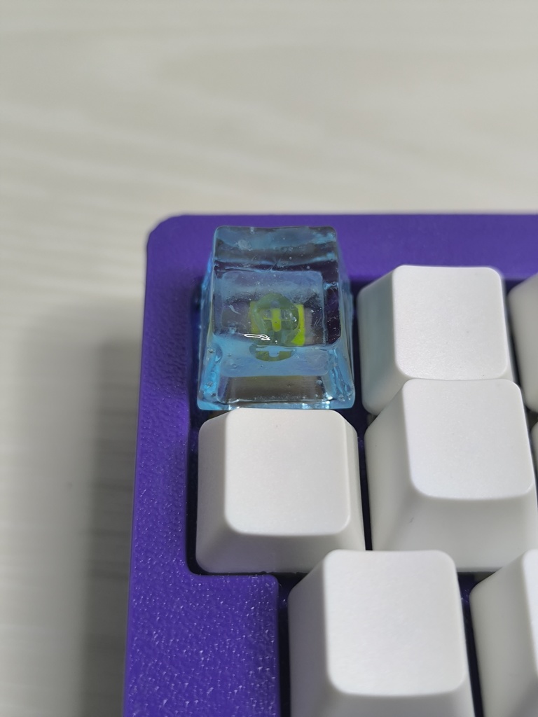 氷クリアキーキャップ