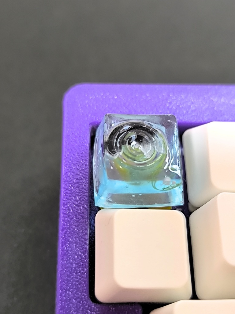 アクアリウムキーキャップ - 泳ぐ金魚