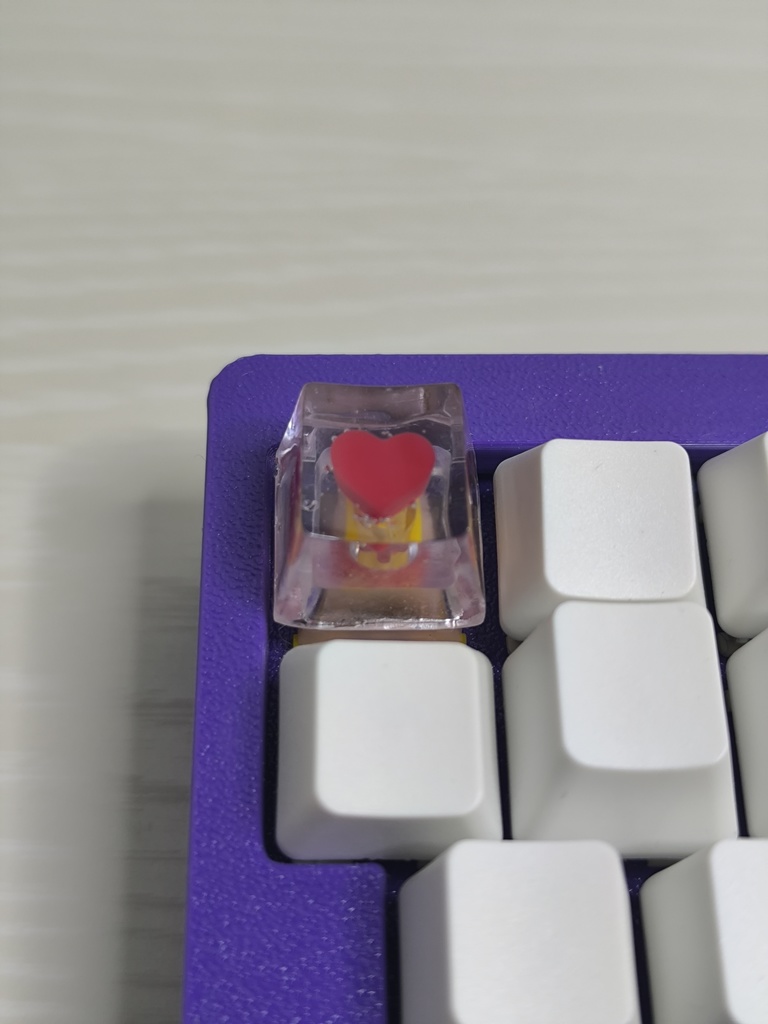 潤いハートクリアバージョン キーキャップ