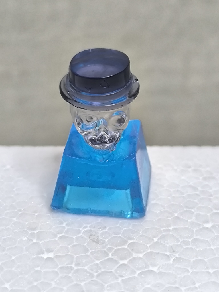 クリアなドクロキーキャップ