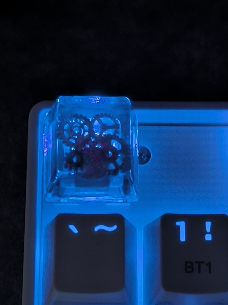 スチームパンク風 歯車 クリアパープルレジンキーキャップ