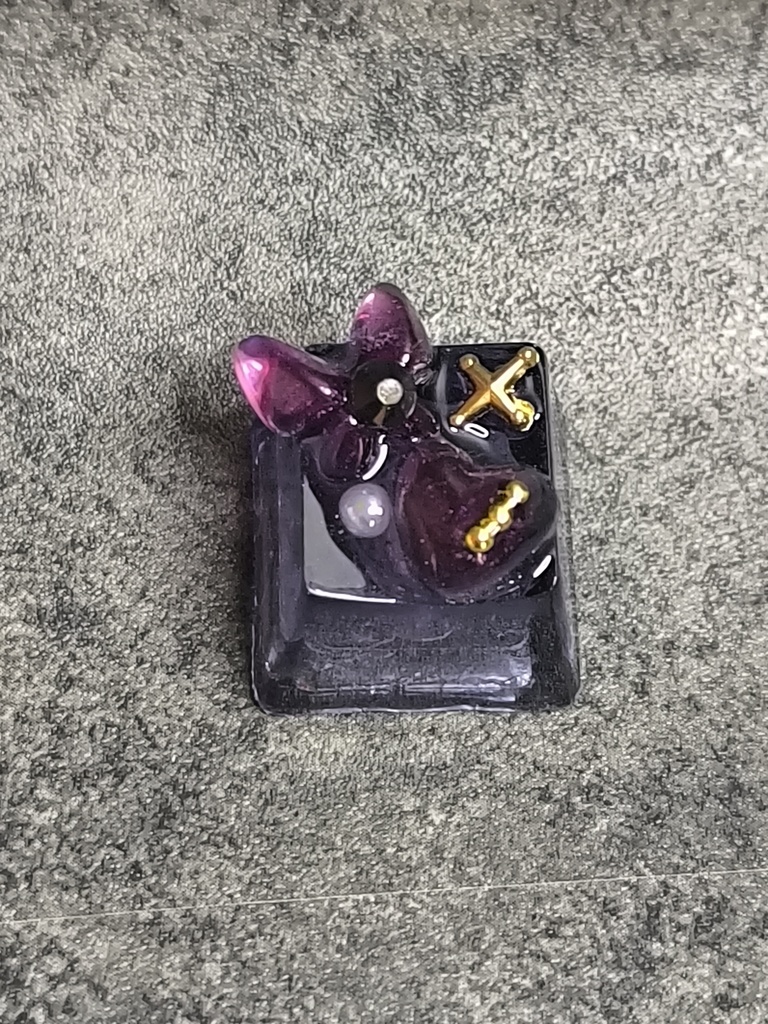 ゴシックバタフライ キーキャップ | クリアパープル×クリアレッド×ゴールド ハンドメイド