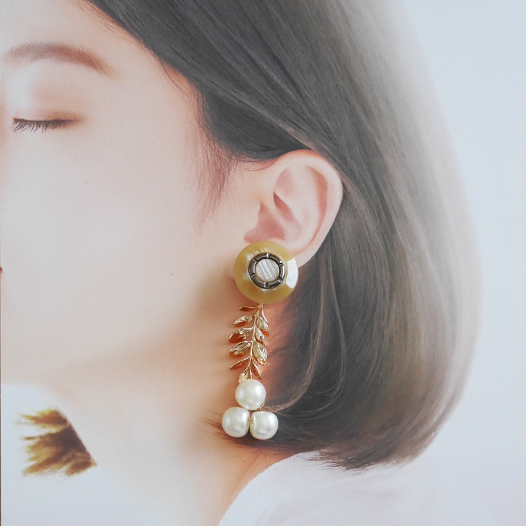 【1点もの】ボタンアクセサリー イヤリング/ピアス