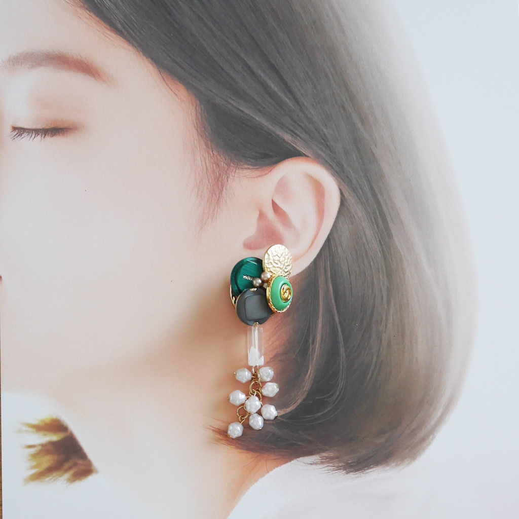 【1点もの】ボタンアクセサリー イヤリング/ピアス