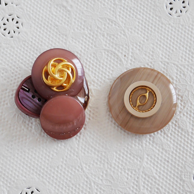 【1点もの】ボタンアクセサリー イヤリング/ピアス