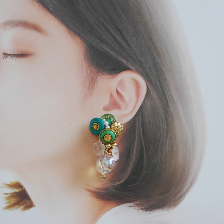 【1点もの】ボタンアクセサリー イヤリング/ピアス
