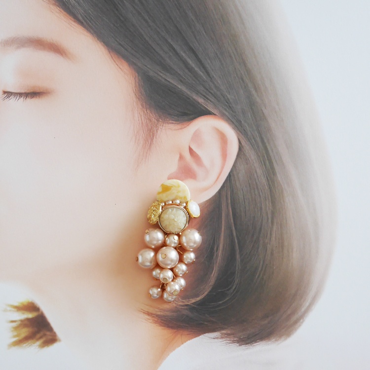 【1点もの】ボタンアクセサリー イヤリング/ピアス