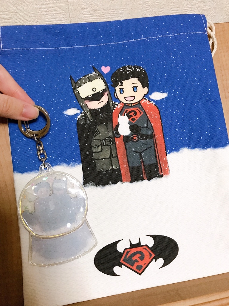 RED SON WORLD'S FINEST スノードームキーホルダー