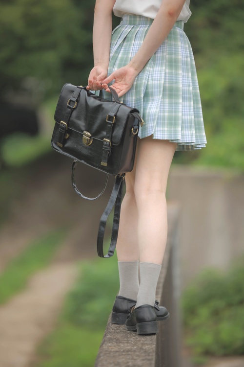 【C100新刊】ポートレート写真集「 夏眩向 」…なつくらみ…