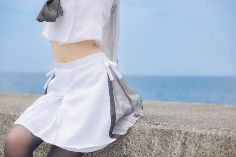 【C100新刊】サマポケ鳴瀬しろは写真集「someone knew in」